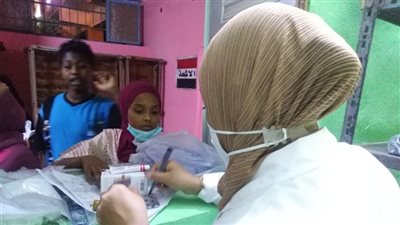 توقيع الكشف على 2651 مواطنًا من خلال القوافل الطبية بأسوان