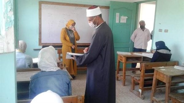 تفقد امتحانات المعاهد