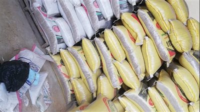 ضبط 20 طن أعلاف وأسمدة زراعية مجهولة المصدر في الغربية 