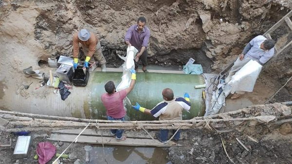 إصلاح خط صرف صحي