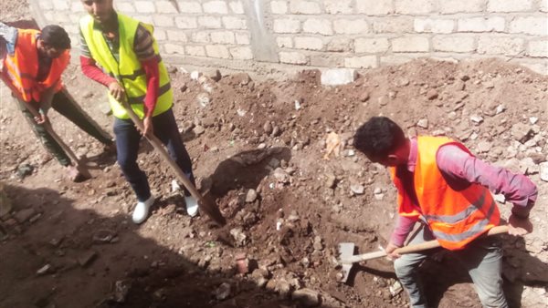 مد خطوط مياه داخل