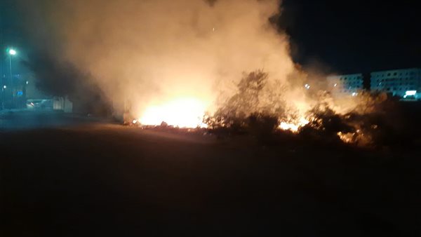 جانب من الحريق