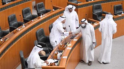 اليوم.. جلسة ساخنة بالبرلمان الكويتي تحمل عدة استجوابات وسط أنباء عن مقاطعة الحكومة
