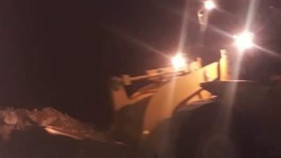 إزالة 3 حالات تعدٍ على الأراضي الزراعية بالفيوم (صور)