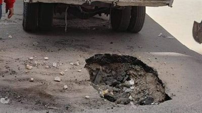 هبوط أرضي بطول متر ونصف بشرق الإسكندرية.. والحي يتدخل بالمعالجة