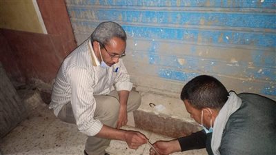 غلق مقهى بالشمع الأحمر ومصادرة 24 