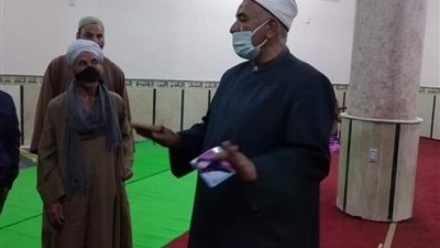 وكيل أوقاف المنيا يفاجئ مساجد ملوي لمتابعة تطبيق إجراءات مواجهة كورونا