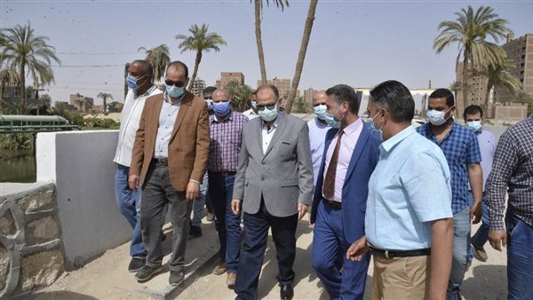 محافظ أسيوط يتفقد