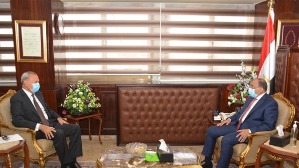 وزير التنمية المحلية