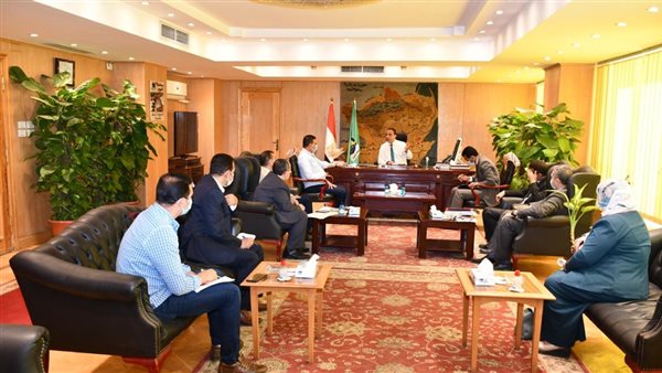 مسؤولي التموين والطب