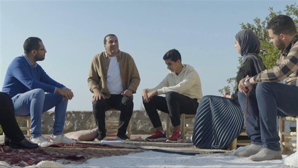  الدكتور عمرو خالد،