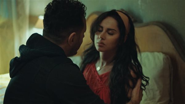 ياسمين رئيس وعمرو