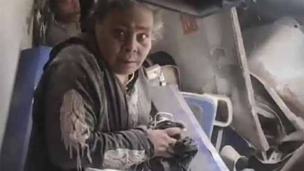 سيدة القطار 