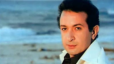 نور الشريف.. الفنان المثقف والراحل دون معرفة مرضه