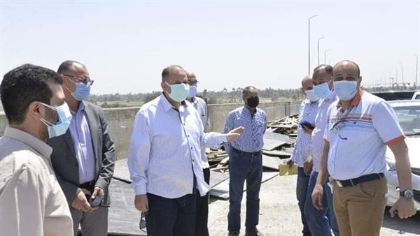 محافظ أسيوط يتفقد