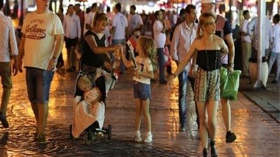 السياحة تبدأ إجراءات استقبال الوافدين الروس.. وخبراء: طفرة متوقعة في الإيرادات 