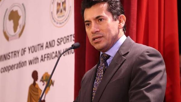 وزير الشباب والرياضة
