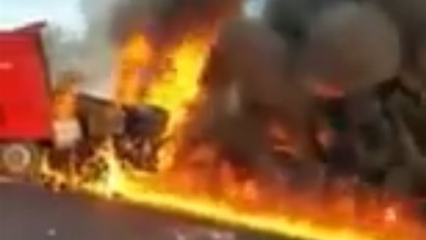 إحتراق سيارة نقل