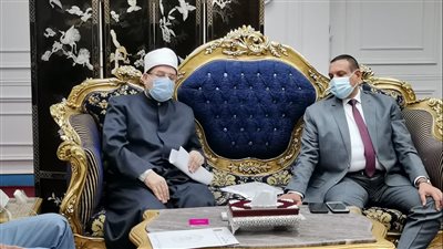 محافظ البحيرة يستقبل وزير الأوقاف ومفتي الديار المصرية لافتتاح مسجد عمر بن الخطاب بدمنهور