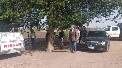 محافظ القليوبية يوجه بإزالة بناء مخالف بقرية كفر عطالله في بنها (صور) 