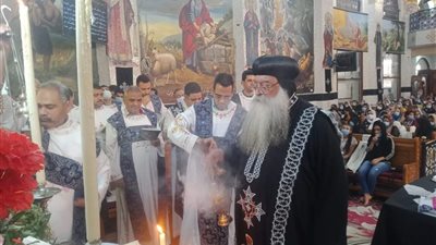 كنائس قنا تختتم صلوات الجمعة العظيمة (صور)