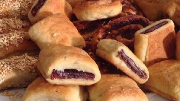  القراقيش بالعجوة