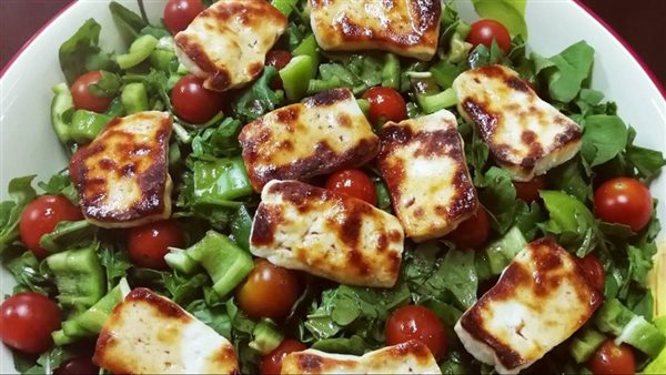 سلطة الجرجير بالحلوم