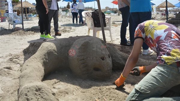 مهرجان للنحت على