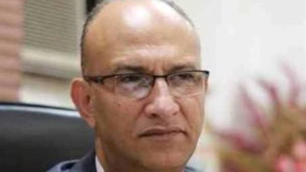 الدكتورعادل تعيلب