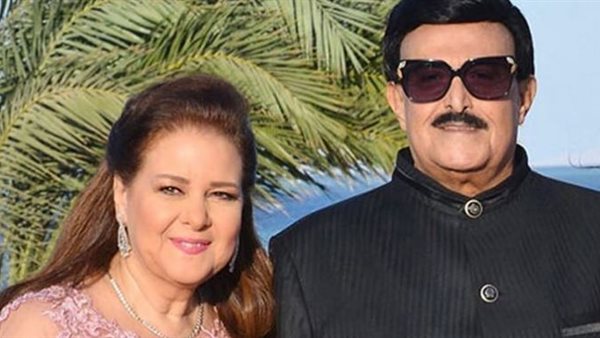 سمير غانم ودلال عبد