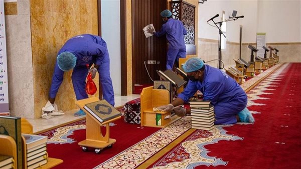 تعقيم وإغلاق مساجد