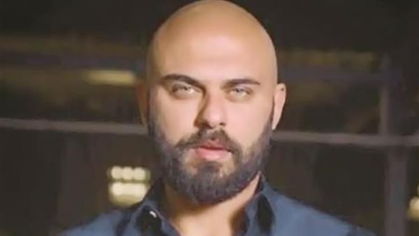 الفنان أحمد صلاح