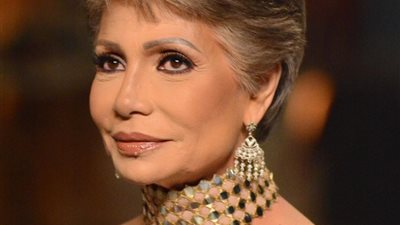 خلافات بين دينا الراقصة وسوسن بدر ضمن أحداث مسلسل نقل عام