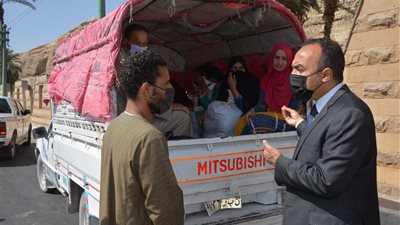 فض تجمعات وتحرير 50 مخالفة بسبب الكمامة في المنيا