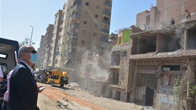 محافظ القليوبية: 