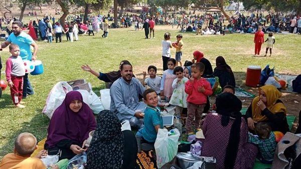 الاحتفال بشم النسيم