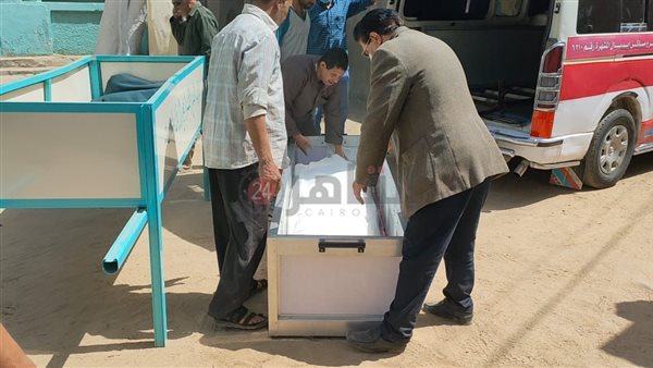 وصول جثمان زوجة الدكتور