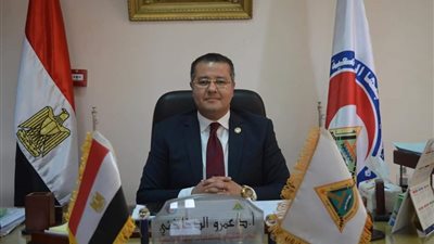 بنها الجامعي يوقف ممرضا دخن داخل حجرة استقبال المرضى 