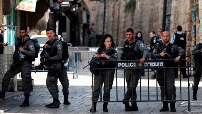 إصابة 3 مستوطنين إسرائيليين في هجوم ناري بالضفة الغربية 