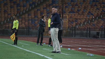 كارتيرون يطمئن إسلام جابر على موقفه في الزمالك