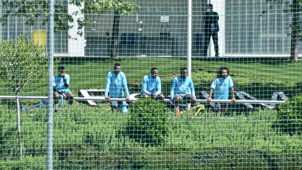 لاعبي ريال مدريد