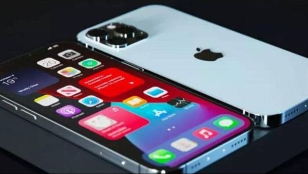 هاتف آيفون 13