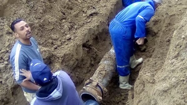 إصلاح ماسورة مياه