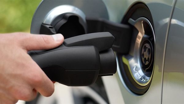 سيارة كهربائية