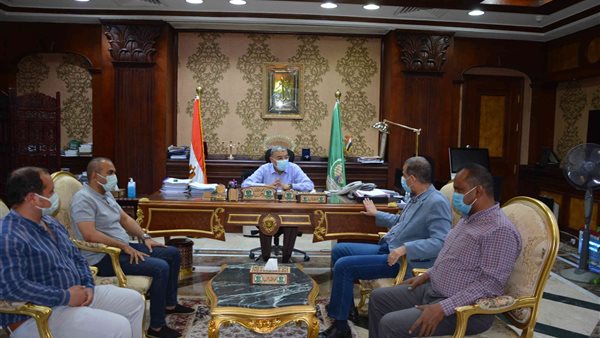 اجتماع محافظ المنيا