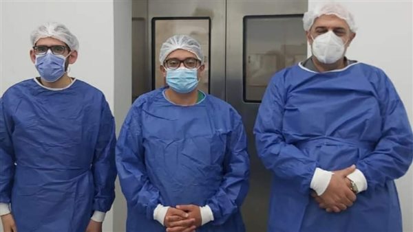 الفريق الطبي بمستشفي