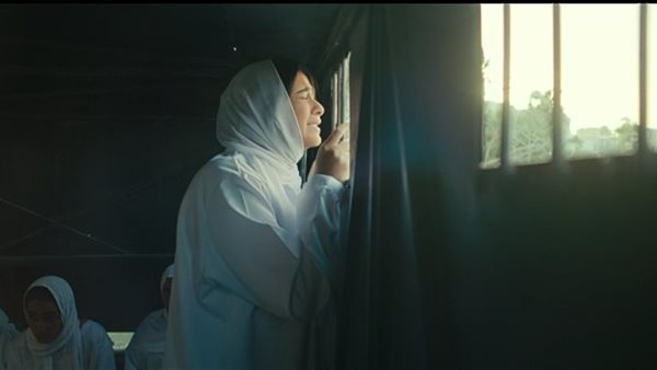 ياسمين عبد العزيز