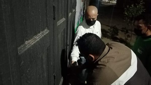 غلق وتشميع مقاهى