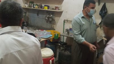 ضبط 70 شيشة وإحالة مواطنين للنيابة لتقديمهم شيش للمواطنين بالخانكة (صور) 