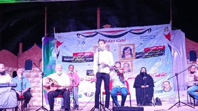 انطلاق فعاليات القوافل الثقافية للمسرح المتنقل في الوادي الجديد (صور)